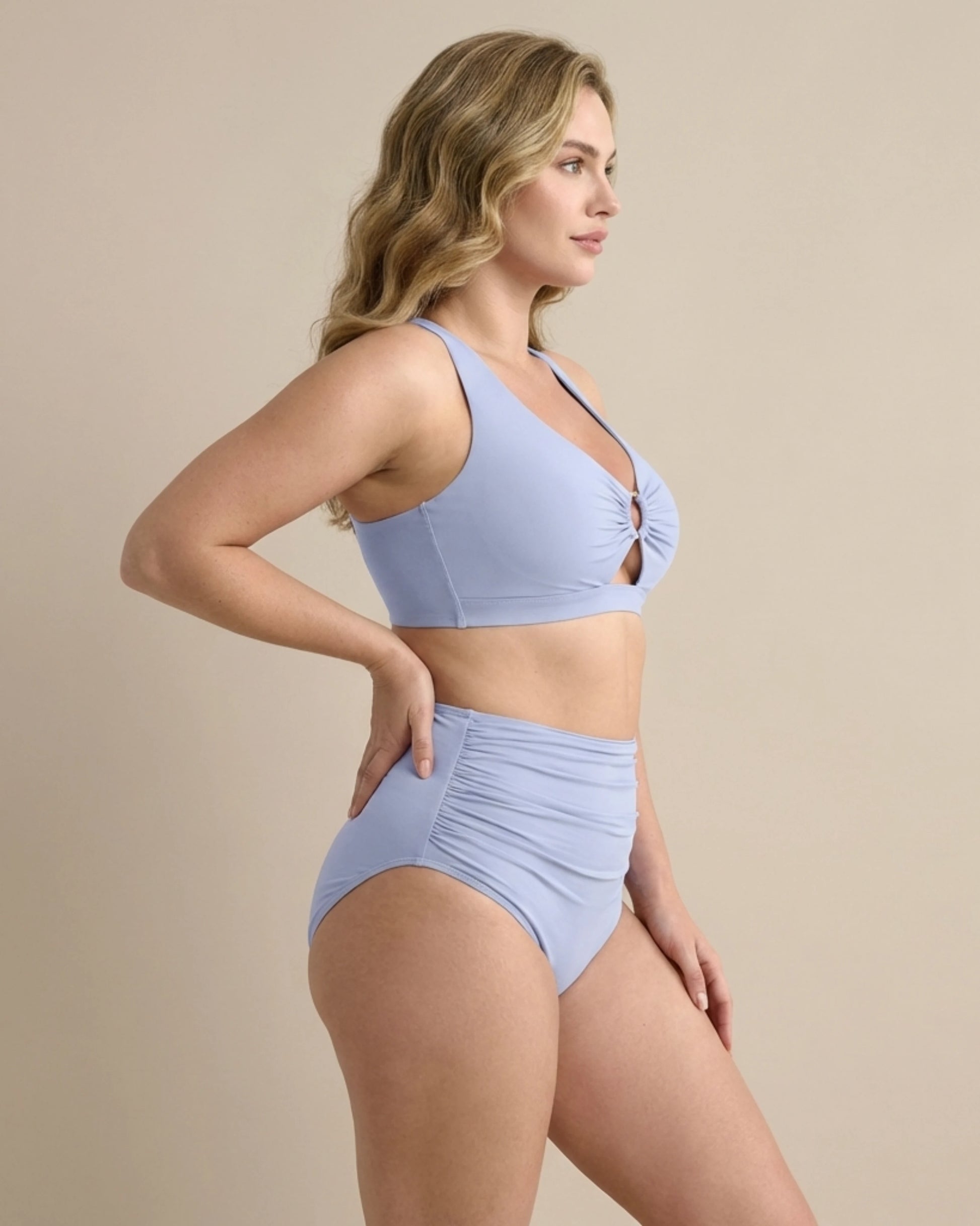 LumaShape Bikini Set — detail bandjes en sluiting